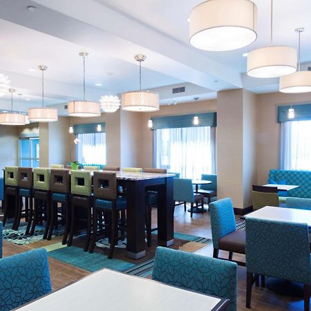 Hampton Inn Saskatoon South Exteriér fotografie