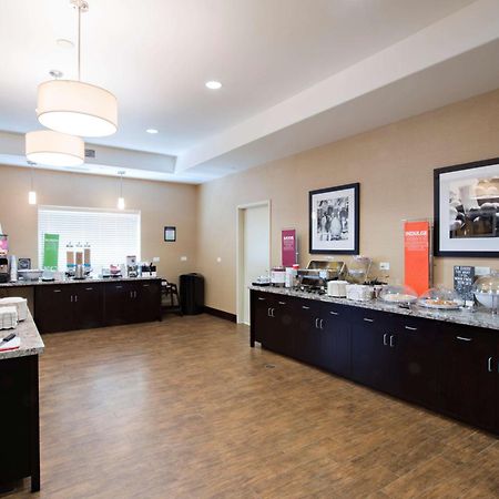 Hampton Inn Saskatoon South Exteriér fotografie