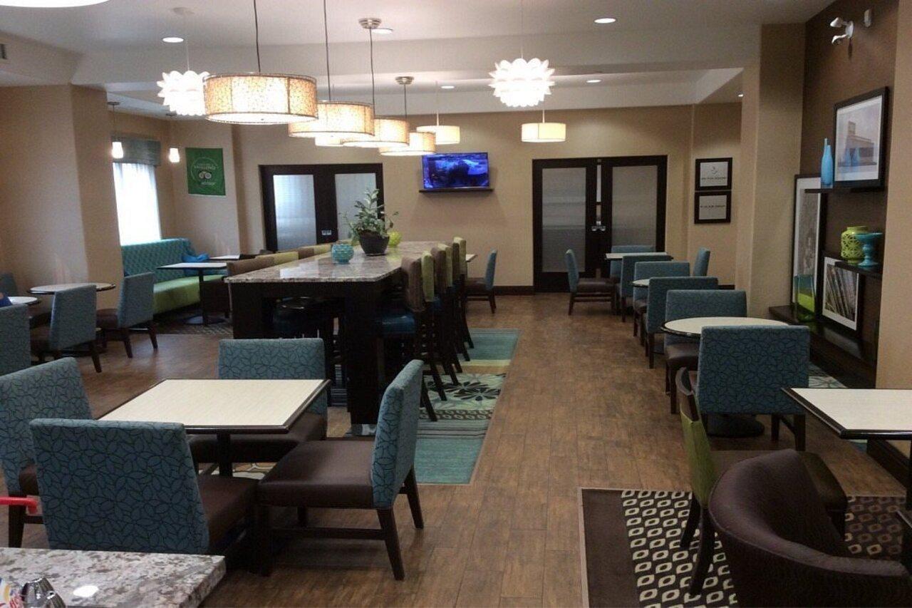 Hampton Inn Saskatoon South Exteriér fotografie