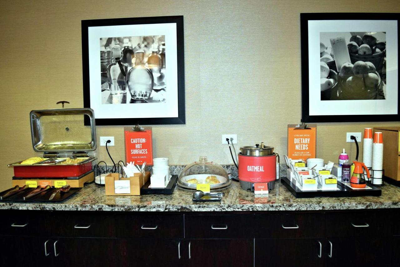 Hampton Inn Saskatoon South Exteriér fotografie
